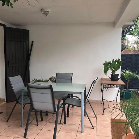 Meuble Le Manguier Apartman Saint-Pierre Kültér fotó