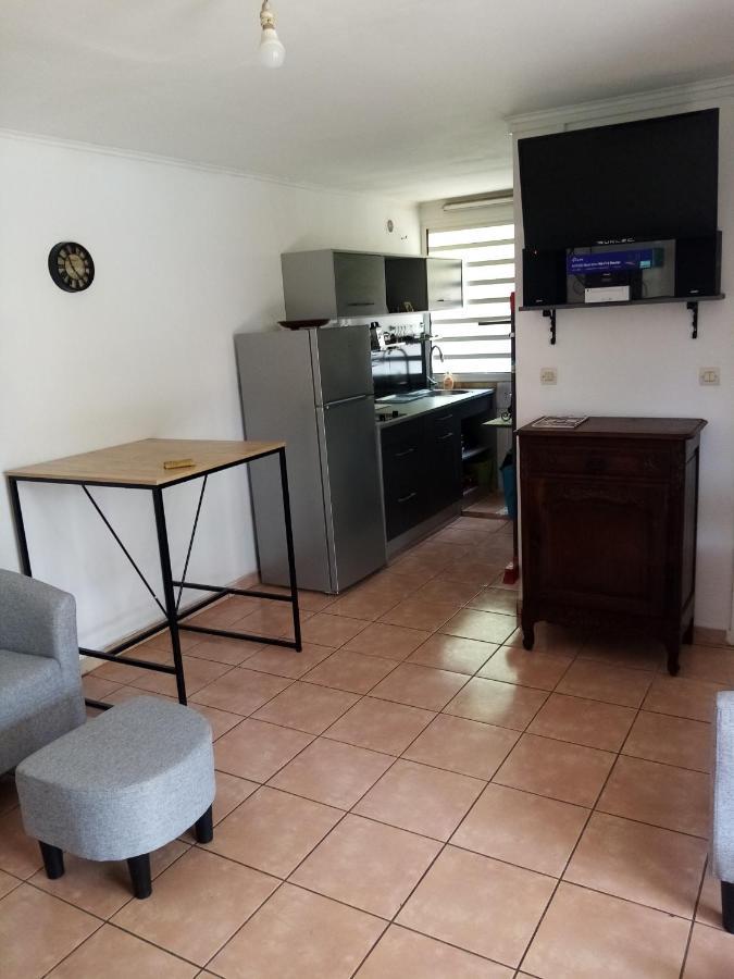 Meuble Le Manguier Apartman Saint-Pierre Kültér fotó